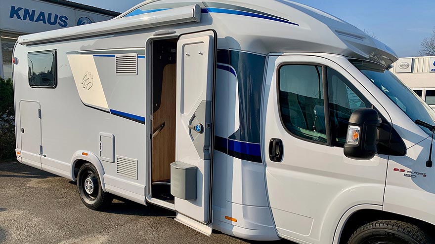 L-Parts on Tour Wohnmobil mieten Knaus Sky Wave 700 MEG Knaus Sky Wave 700 MEG mieten bei L-Parts on Tour